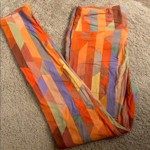 LulaRoe One Size Legging- orange multi